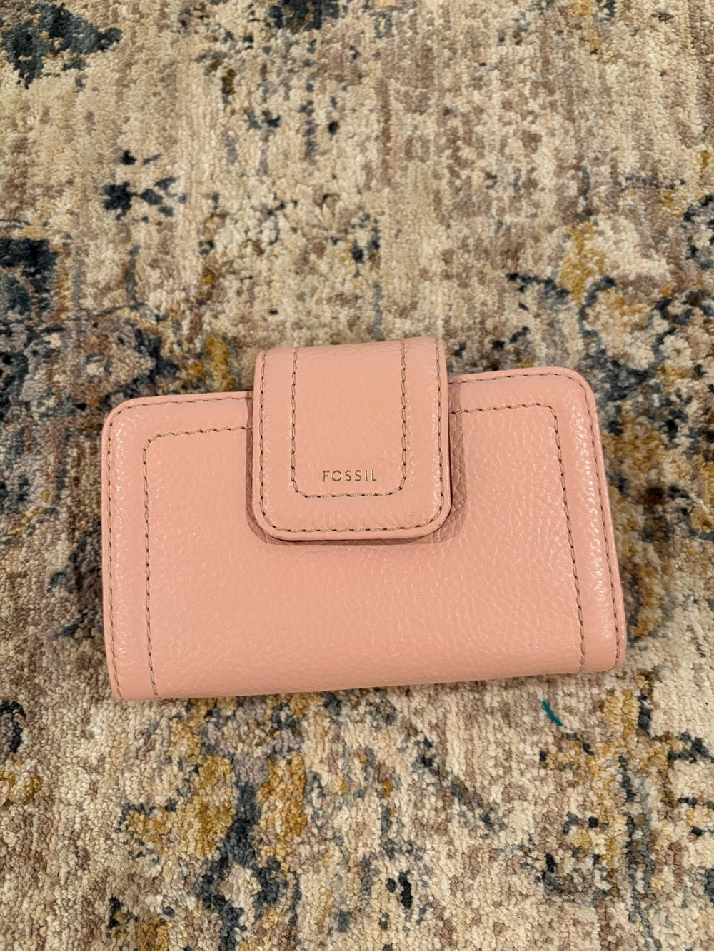 Fossil Madison Tab Light Pink Pebbled Leather Mini Wallet 5.5”x3.5”